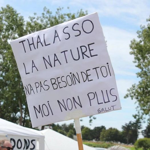 Défense du littoral contre le capital ! Le projet de la construction d’une thalassothérapie sur le plage de Kerguelen, à Larmor-Plage